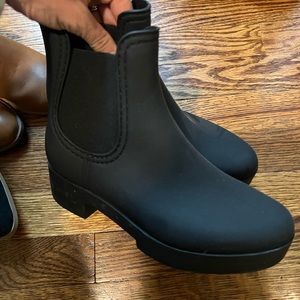 Matte black platform rain boots